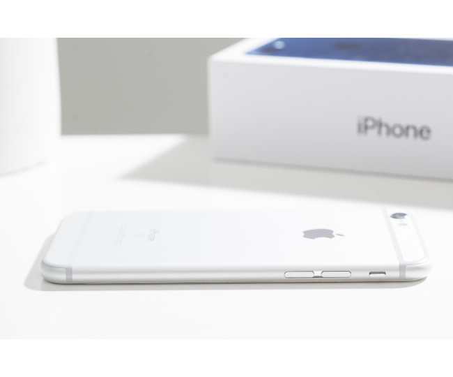 iPhone 6s 16GB Silver (MKQK2) б/у